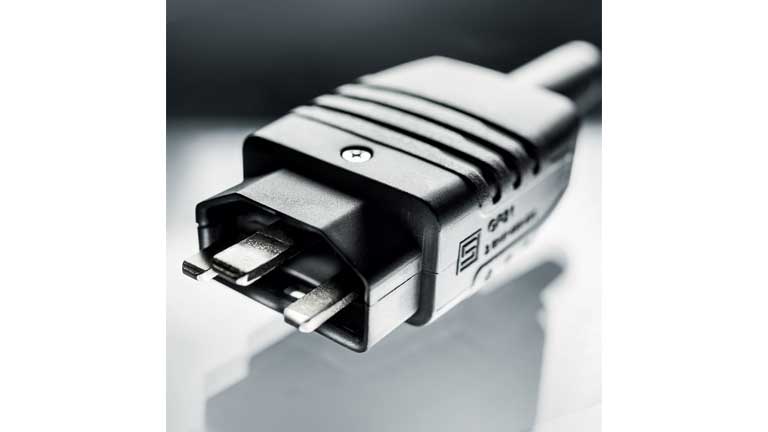 Schurter's GS21 socket-outlet and GP21 plug