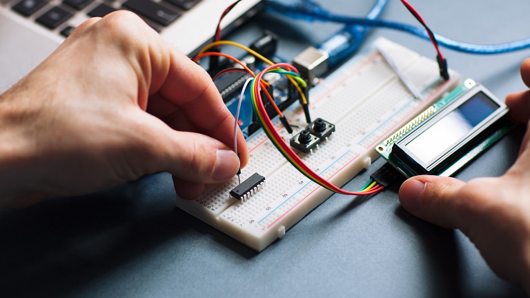 What-Does-Miniaturisation-Mean-For-Connector-Selection-EN-Article
