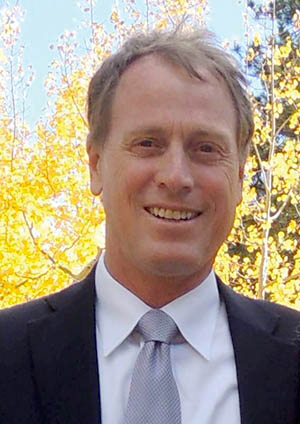 Portrait photo of Bill Gail
