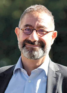 Portrait photo of Pierre Naccache